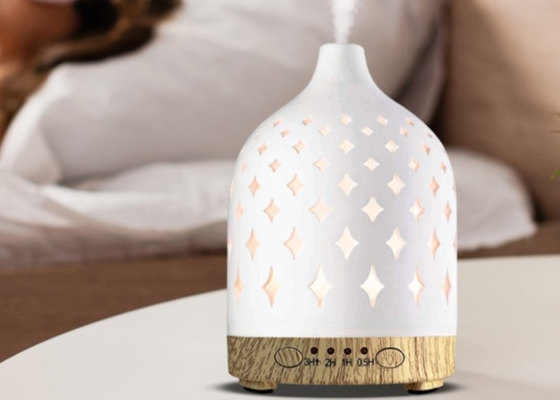 diffuseur à la maison en céramique Mini Essential Oil Diffuser de parfum d'humidificateur d'épurateur d'air de nouvelle conception de l'appareil 200ml ménager